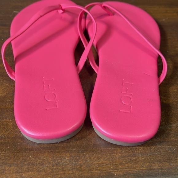 Loft Women’s Modern pink Flip Flops sz 7 - Picture 3 of 8